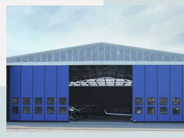 Раздвижные ангары от СтальСтрой-Бнк по цене 645 руб.